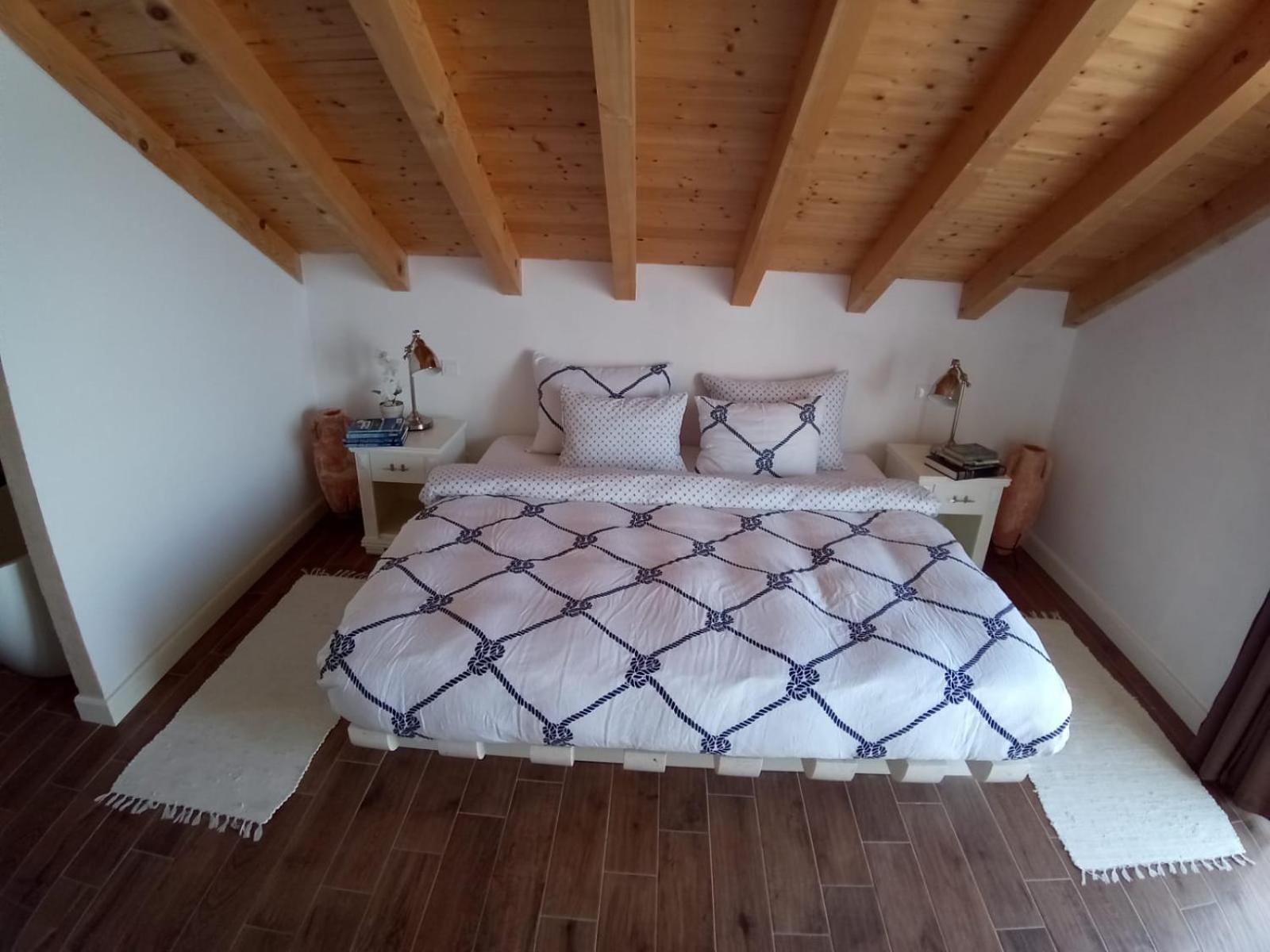Captain'S Attic Račišće Εξωτερικό φωτογραφία